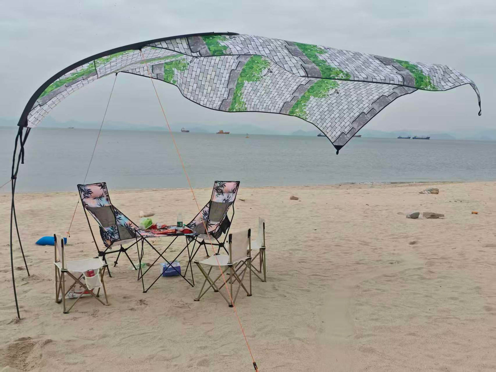 YASAIN Portable Beach Tent Sun Shelter with UV Shade