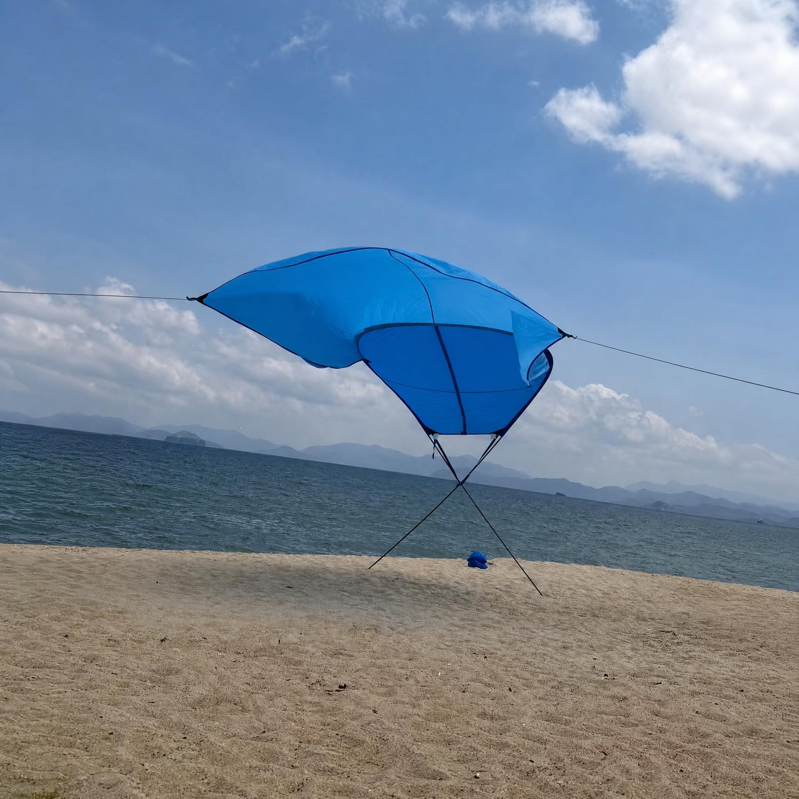 YASAIN Portable Beach Tent Sun Shelter with UV Shade