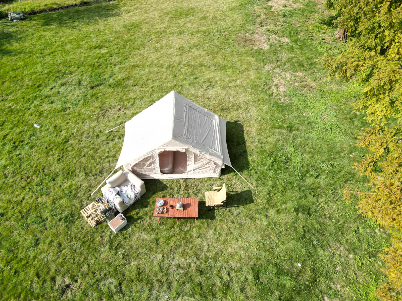 4-6 Person Waterproof Inflatable Camping Tent